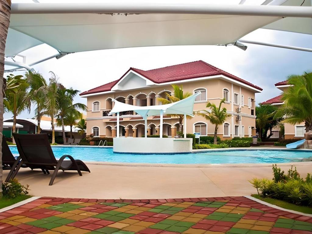 Moonbay Marina The Villas Olongapo Exterior foto