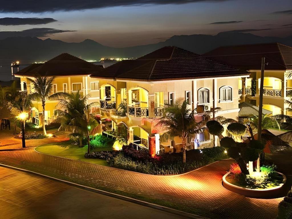 Moonbay Marina The Villas Olongapo Exterior foto